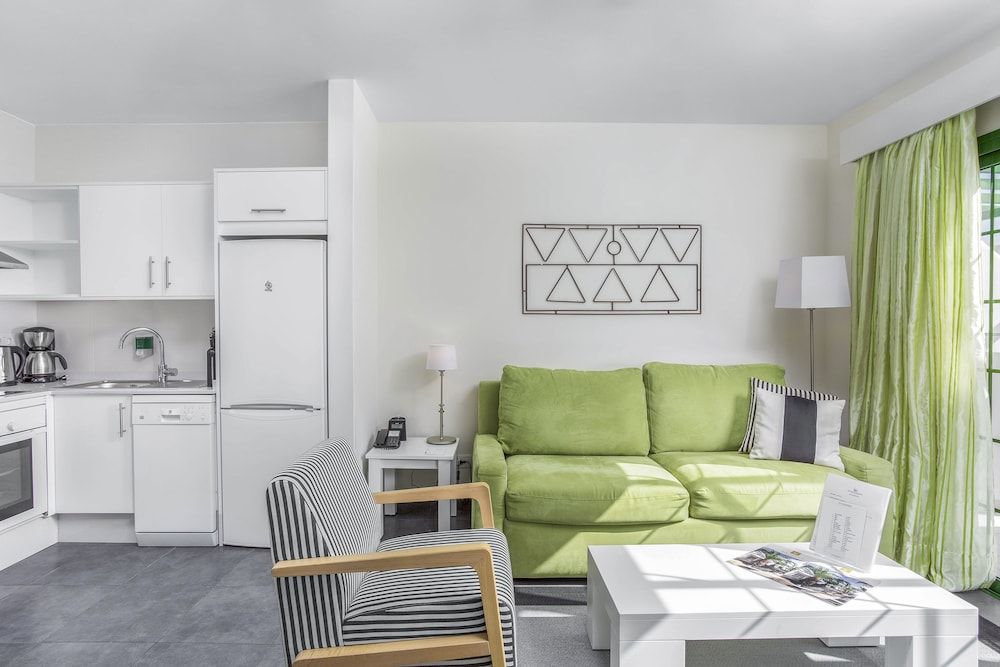 Club Del Carmen Apartment, 1 Bedroom 9