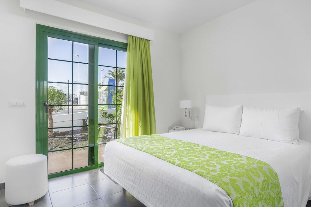 Club Del Carmen Villa, 2 Bedrooms 4