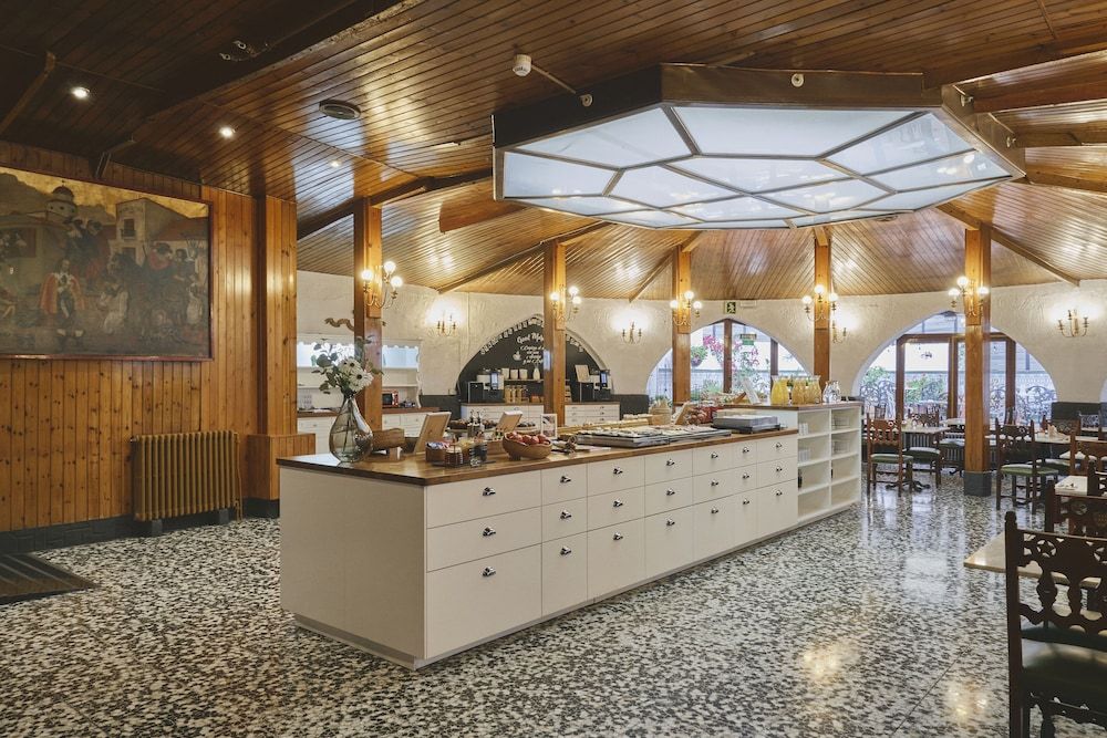 undefined Mesón Castilla Atiram Hotel 7