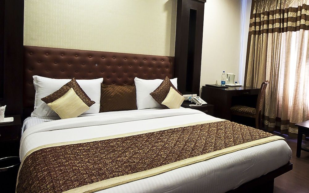 Divine Paradise Tavisha Deluxe Double or Twin Room