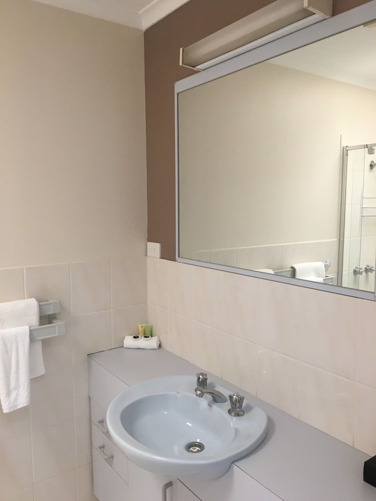 Deluxe 1 Bedroom Apartment