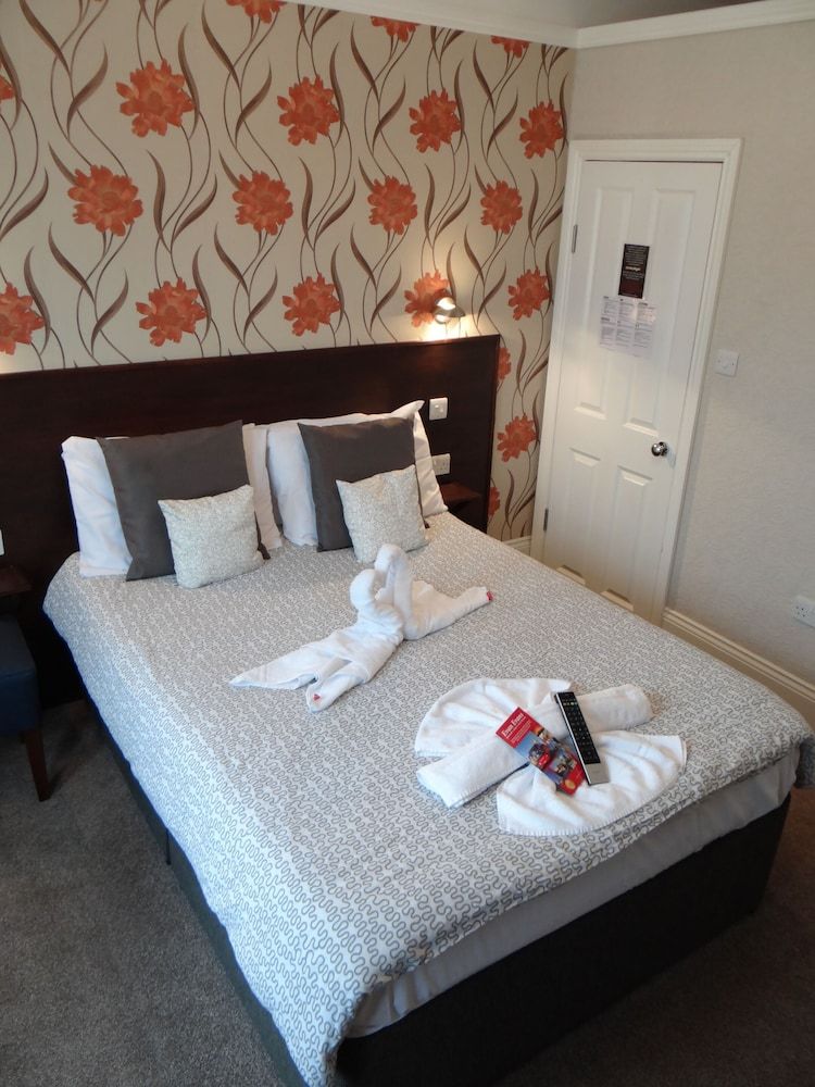 Charlotte Guest House Double Room, Ensuite 4