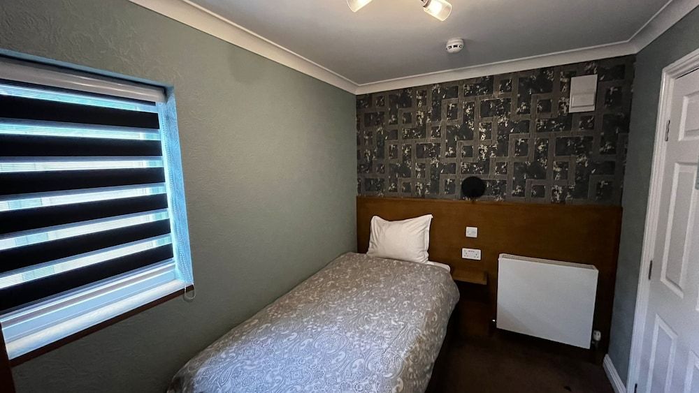 Single Room, Ensuite (Mini)
