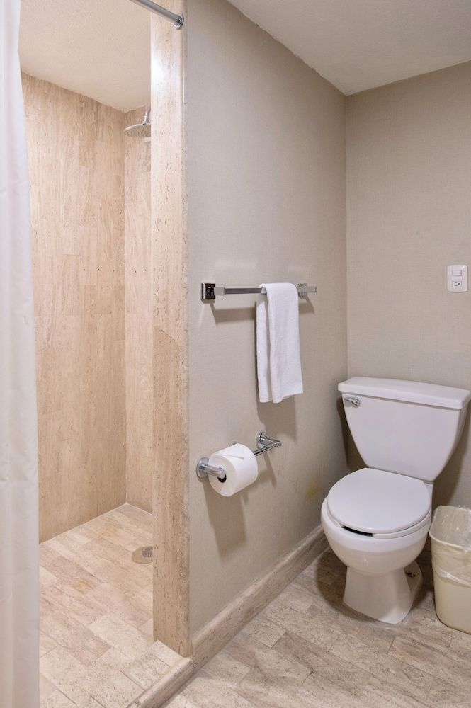 Hotel Plaza Genova Centro Standard Double Room 7