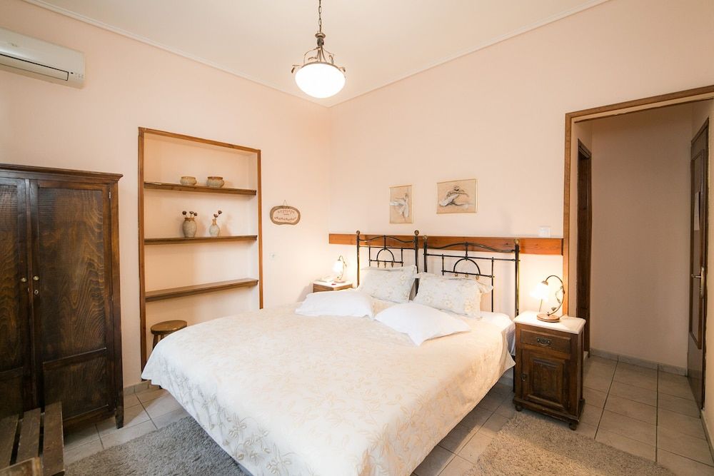 Basic Double Room, 1 Bedroom, Balcony