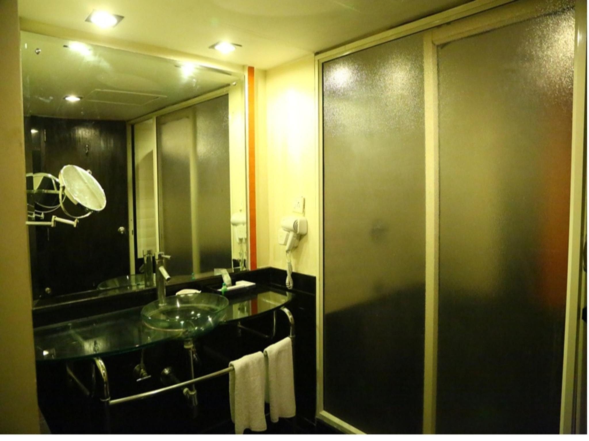 Regenta Central Deccan Chennai, Royapettah Staycation Offer - Superior Room 2