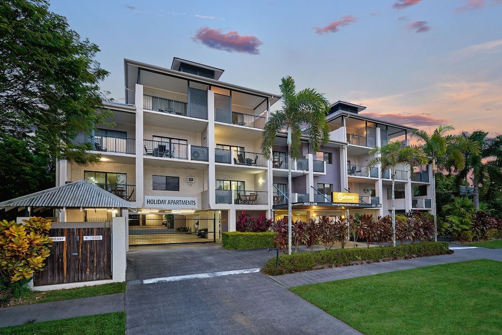 undefined Getaway On Grafton 4