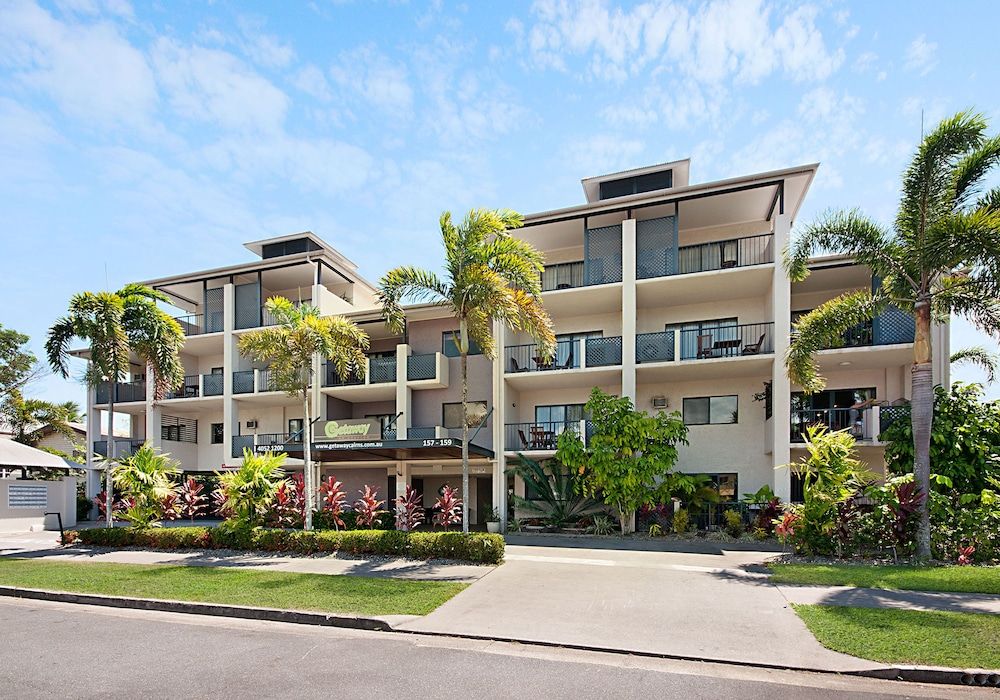 undefined Getaway On Grafton 3