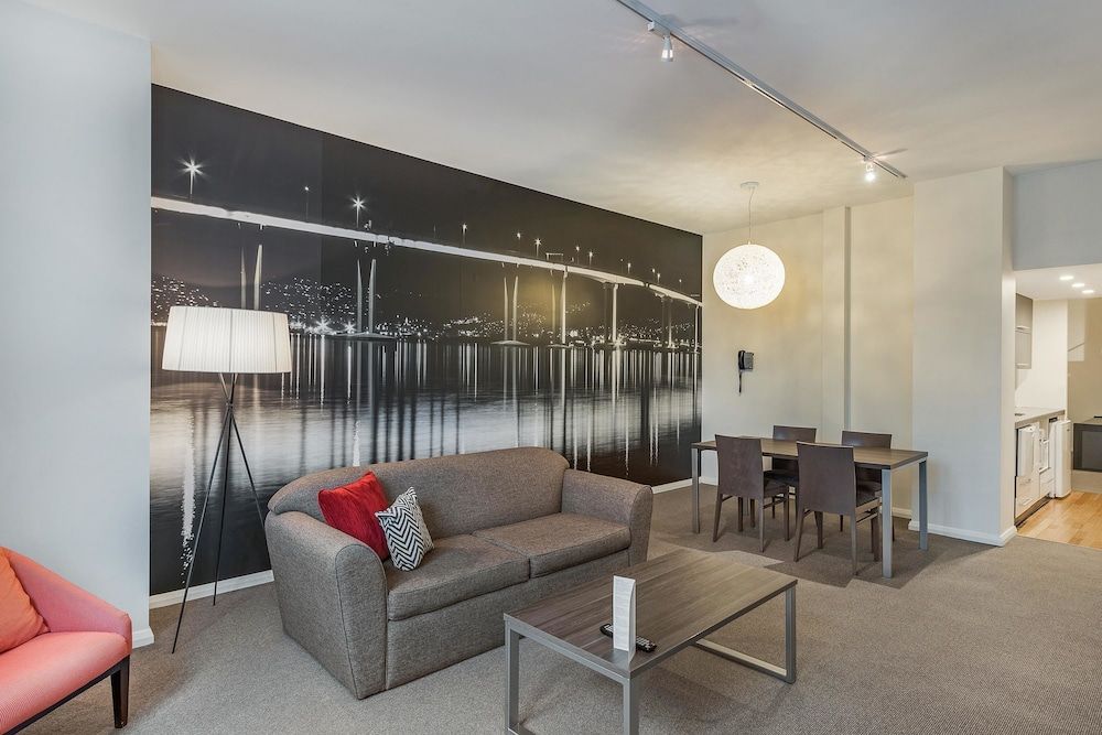 Mantra One Sandy Bay Road Executive Room, 1 Bedroom 7