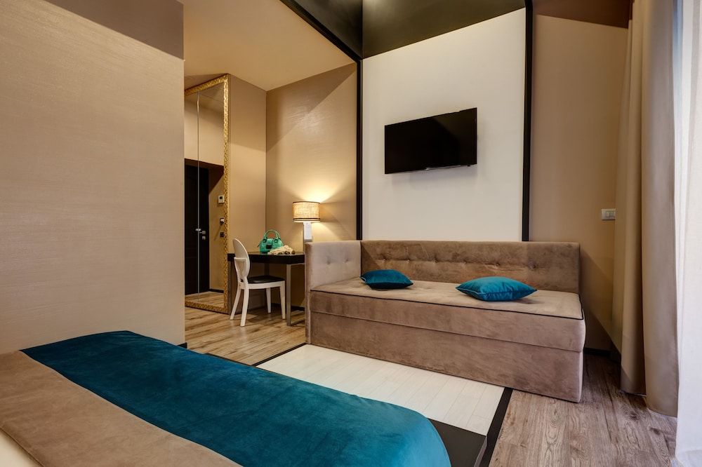 undefined Dharma Luxury Hotel 3