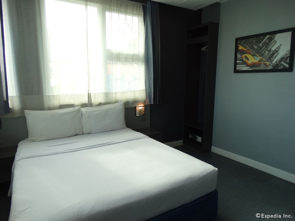 undefined Leez Inn Malate 4