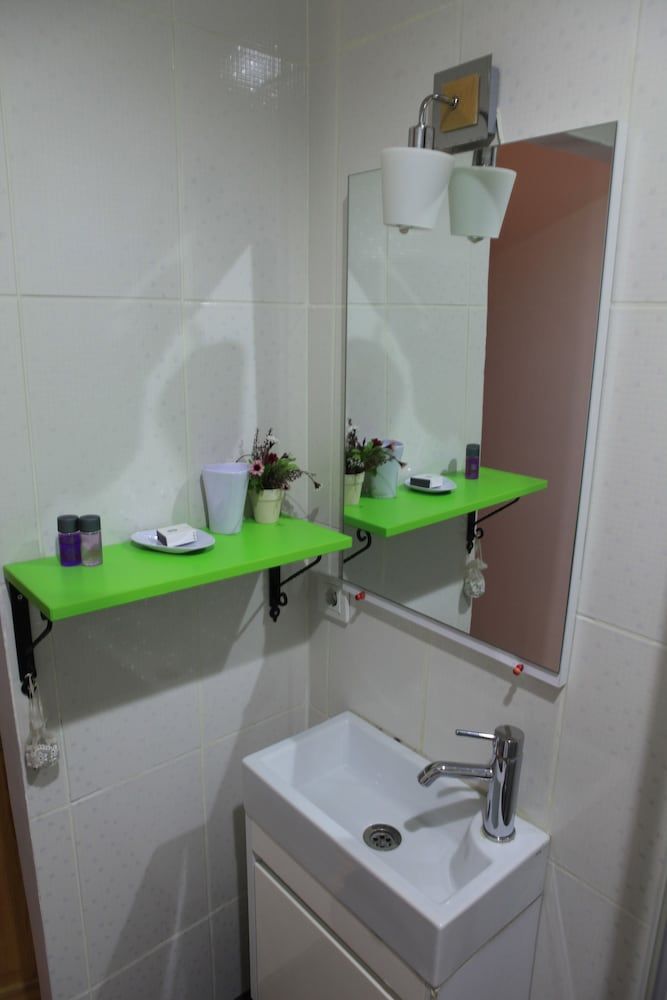 Tom Square Boutique Hotel Comfort Double Room 6