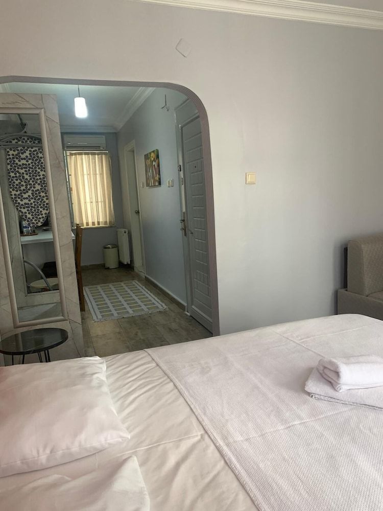 undefined Tom Square Boutique Hotel 3