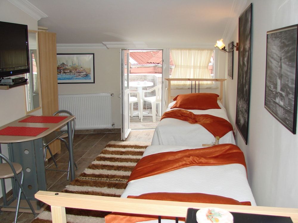 Economy Twin Room, 1 Bedroom, Courtyard View