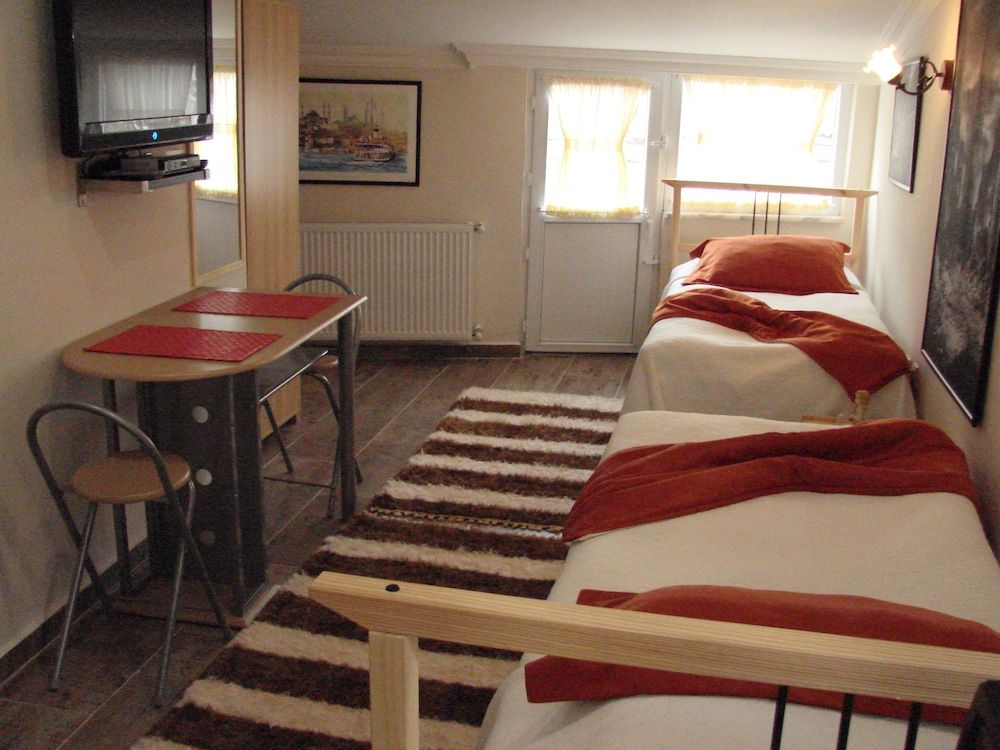 undefined Tom Square Boutique Hotel 7