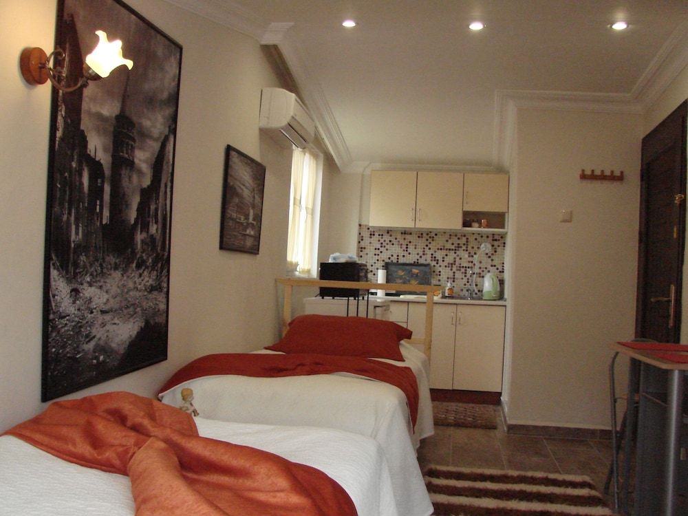 undefined Tom Square Boutique Hotel 5