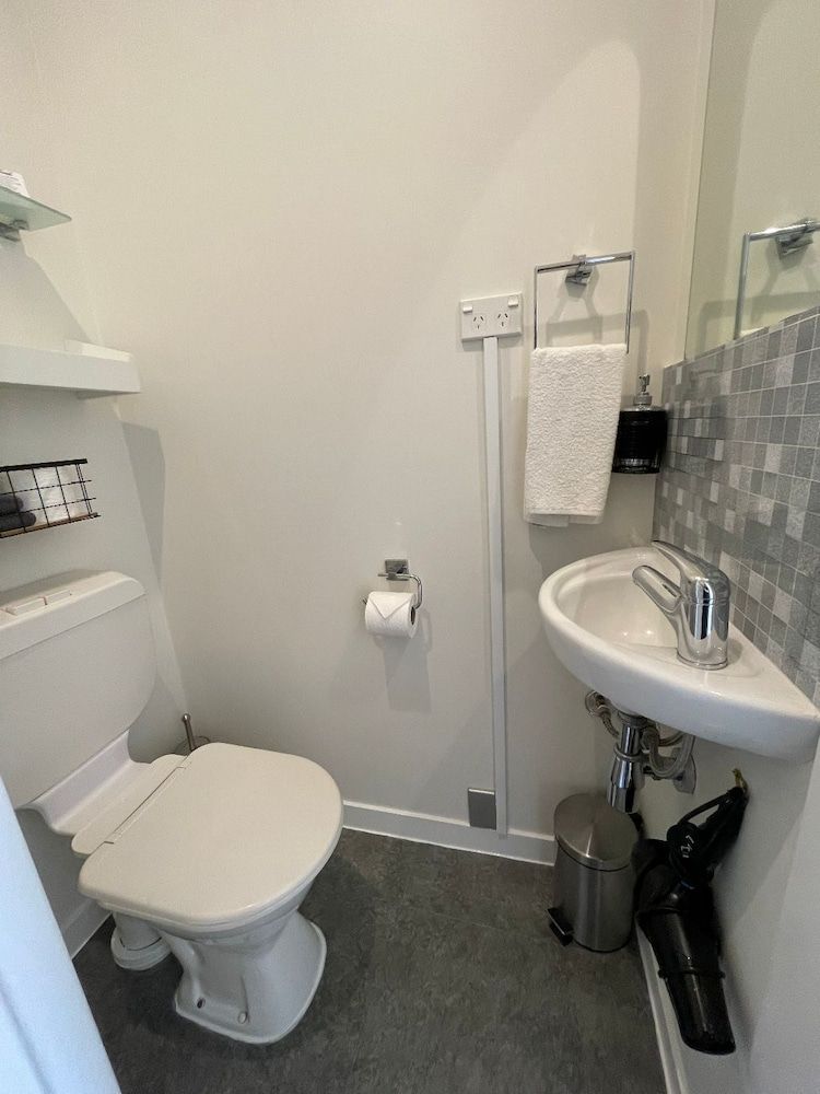 Bavaria Boutique Hotel Deluxe Room, 1 King Bed 12