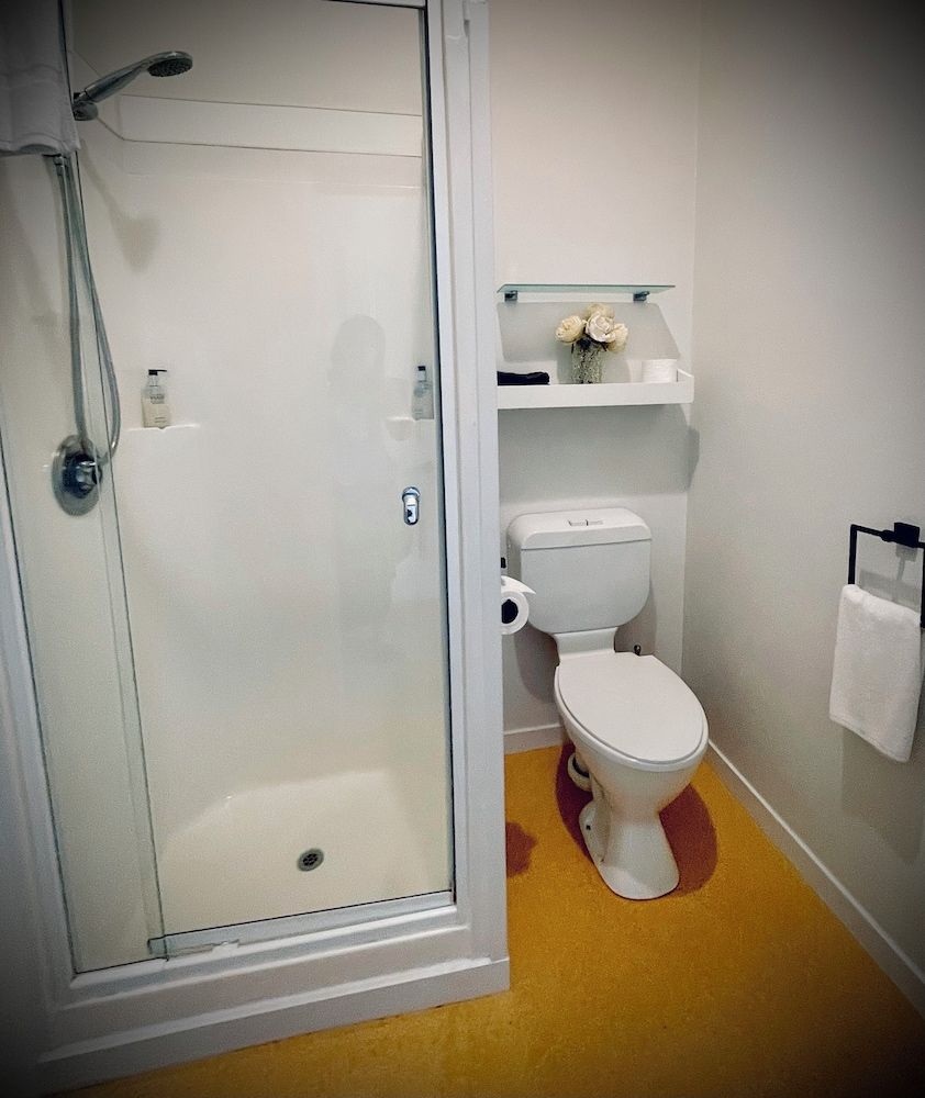 Bavaria Boutique Hotel Deluxe Queen Room 3