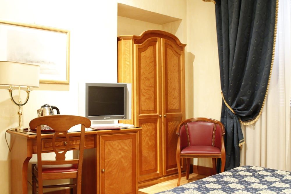 Hotel Genio Double Room 10