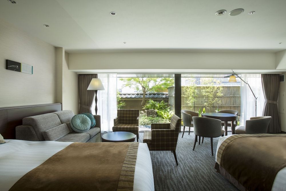 Family Room, Non Smoking