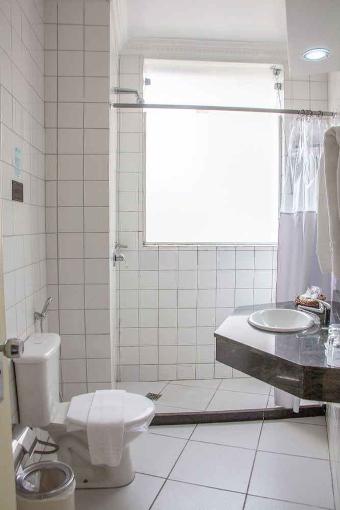 San Raphael Hotel Deluxe Quadruple Room 4