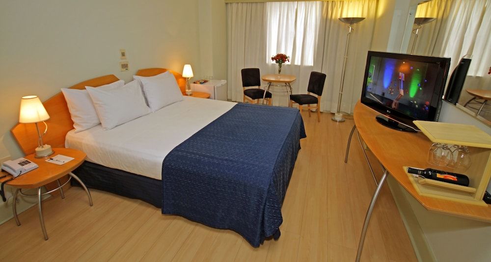 San Raphael Hotel Deluxe Quadruple Room 2