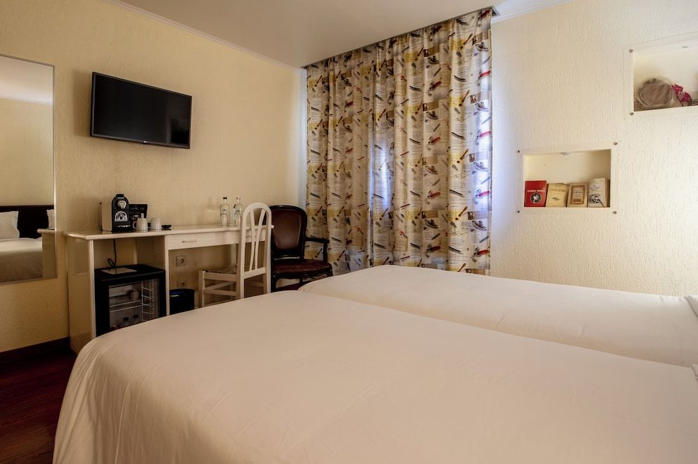 Hotel AS Lisboa Standard Twin Room 10