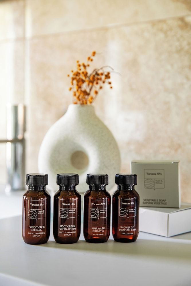 Palazzo di Varignana Resort & SPA Deluxe Room (Private Garden) 3