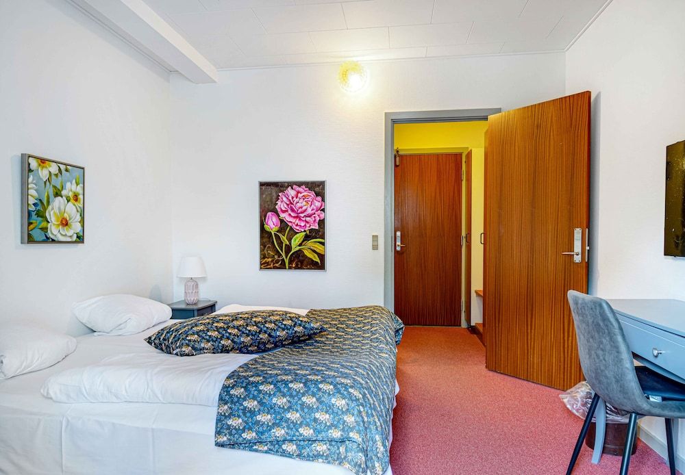 Hotel Menstrup Kro Classic Double Room, Patio 2