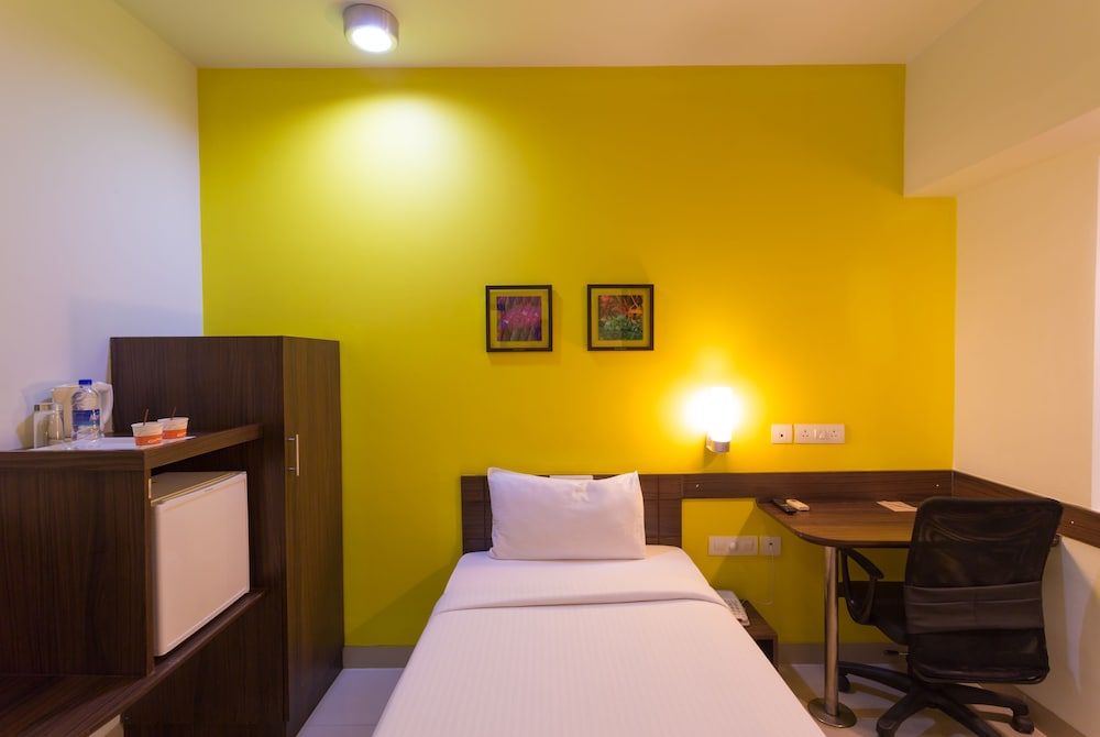 Ginger Trivandrum Standard Double Room 6