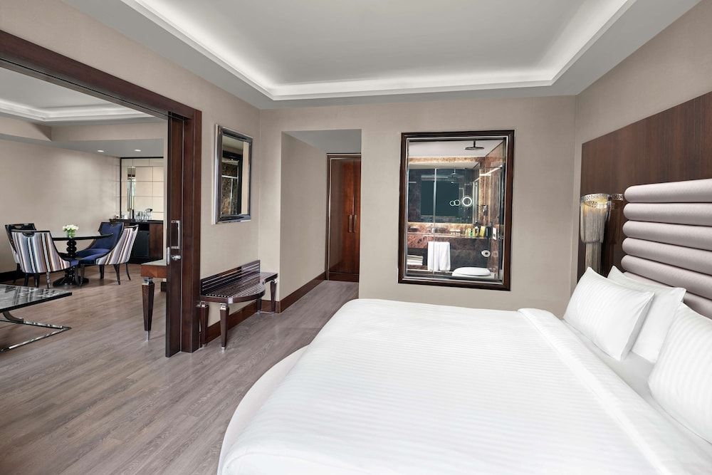 undefined DoubleTree By Hilton Istanbul Gayrettepe 5
