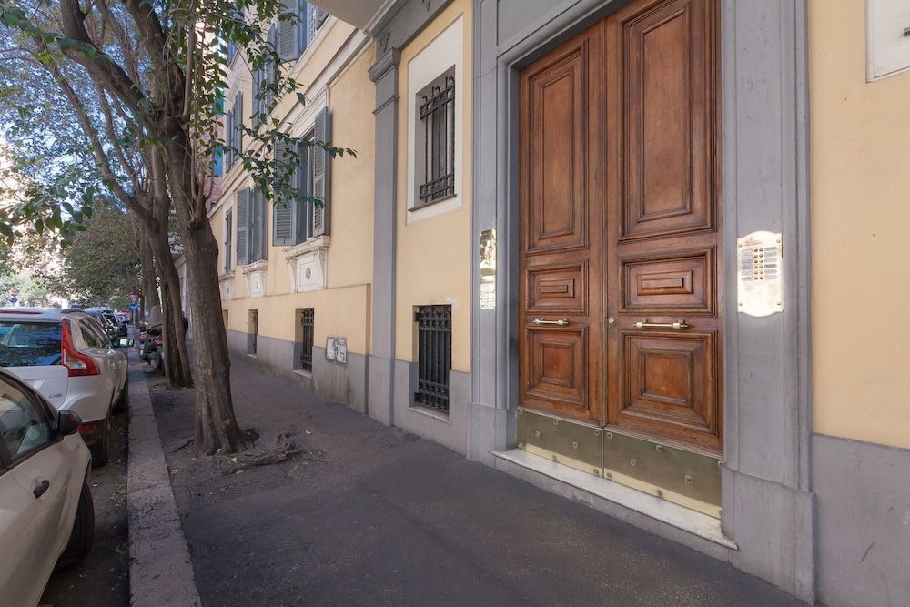 undefined Suite Beccaria in Piazza del Popolo 5