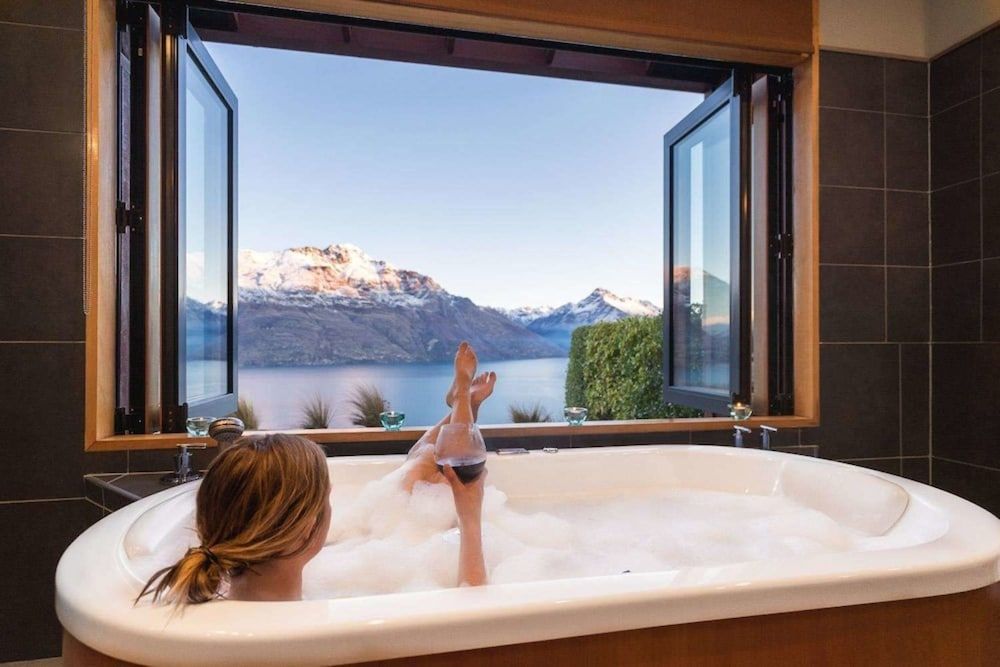 Azur Luxury Lodge Luxury Double Villa, 1 Bedroom, Jetted Tub, Lake View 7