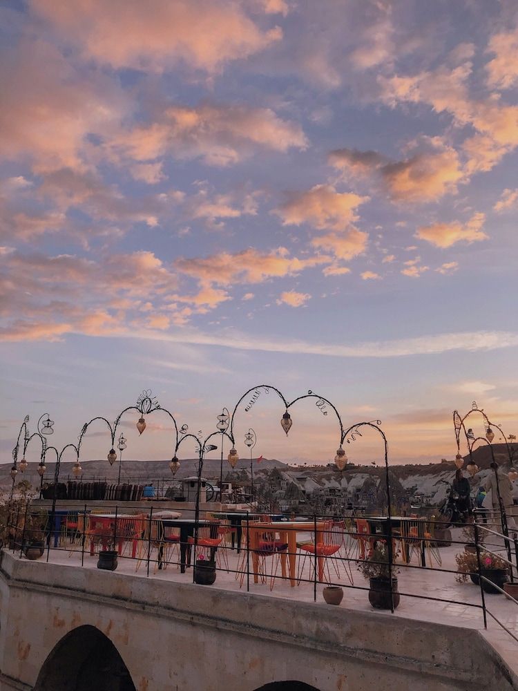 undefined Traveller's Cave Hotel 10