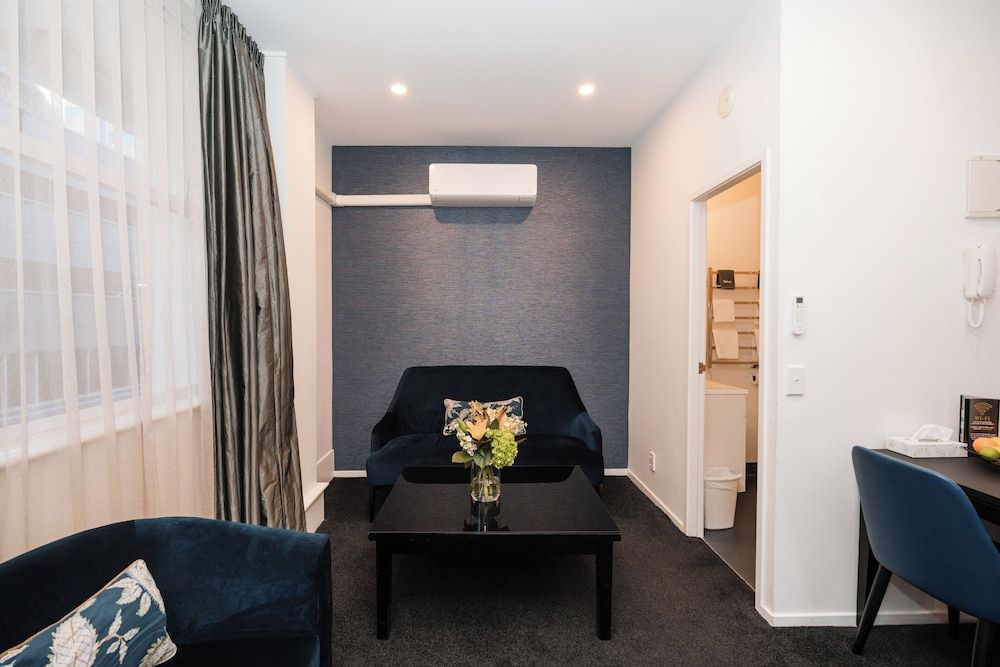 Gilmer Apartment Hotel 1 Bedroom Twin Apartment 13