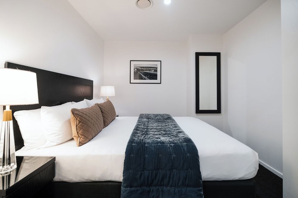 Gilmer Apartment Hotel Apartment, 2 Bedrooms 4