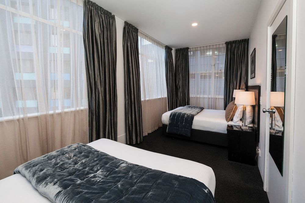 Gilmer Apartment Hotel 1 Bedroom Twin Apartment