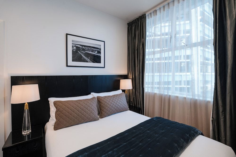 Gilmer Apartment Hotel 1 Bedroom Twin Apartment 4