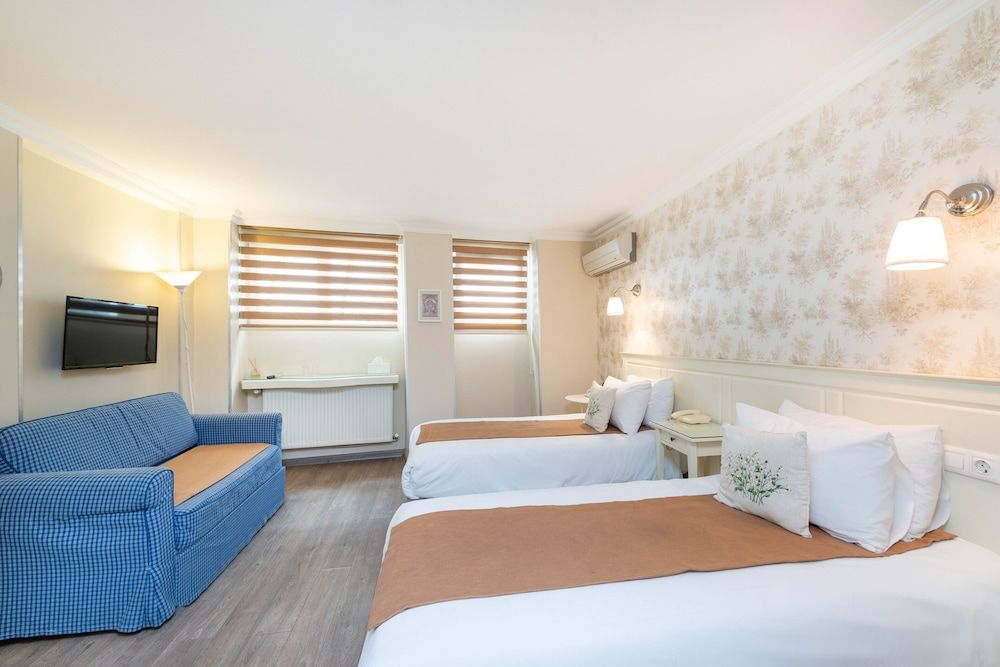 Mr. Bird Hotel Economy Double or Twin Room 6