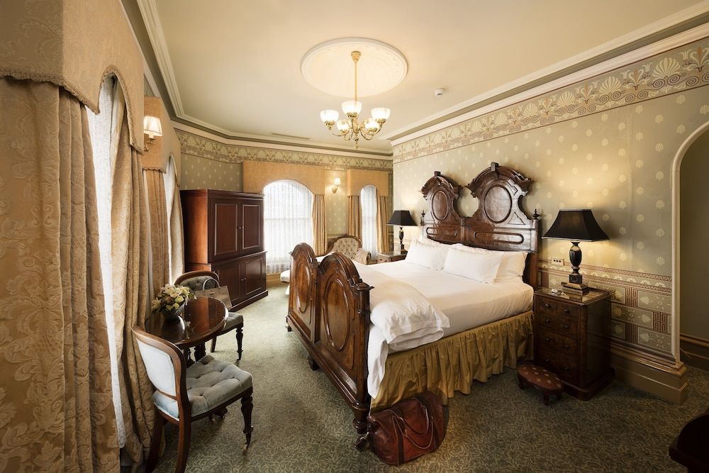 Craig's Royal Hotel Royal Room, 1 King Bed 2