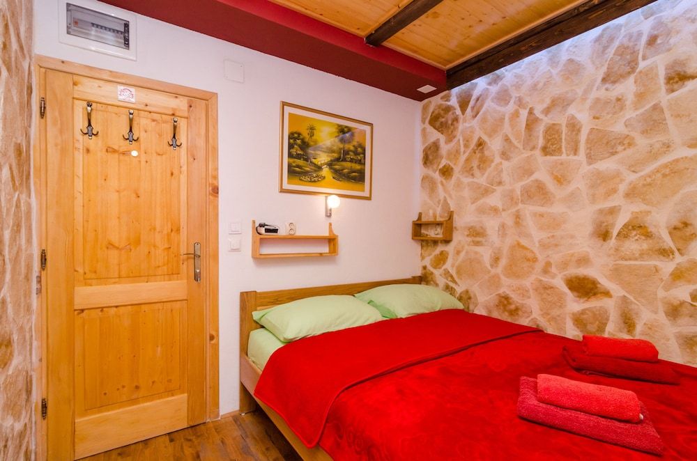 undefined Eddie´s Sea View Rooms 10