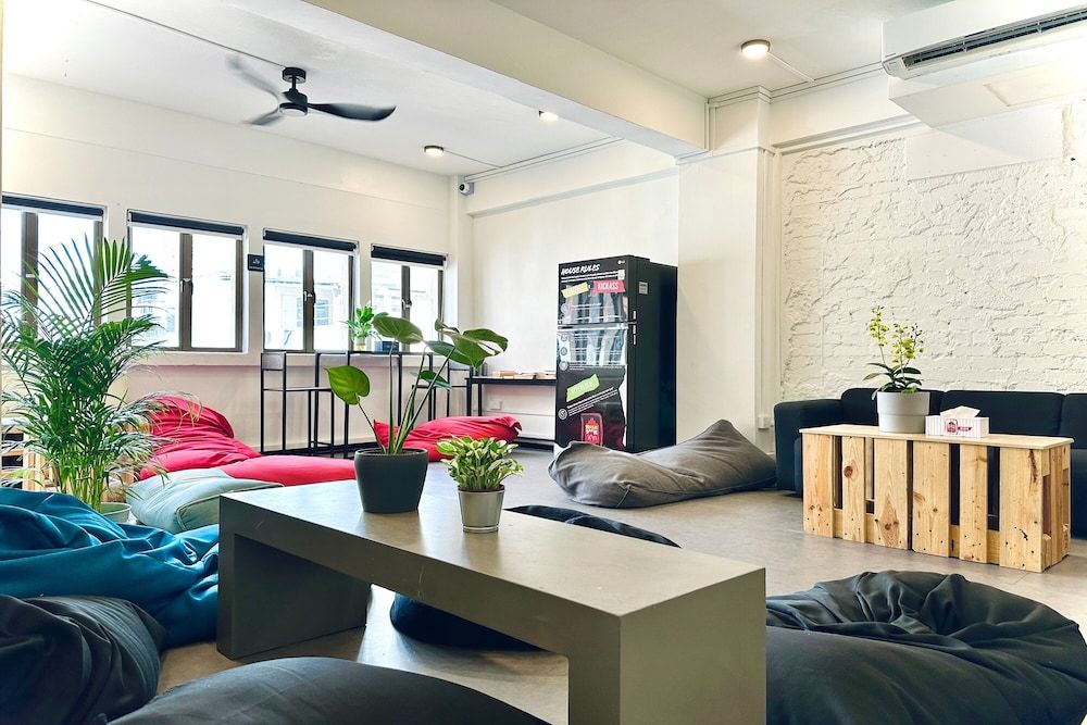 undefined Rucksack Inn Tyrwhitt Road 9