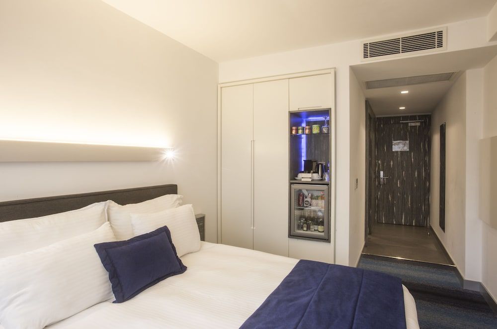 Zeniva Hotel Comfort Double Room