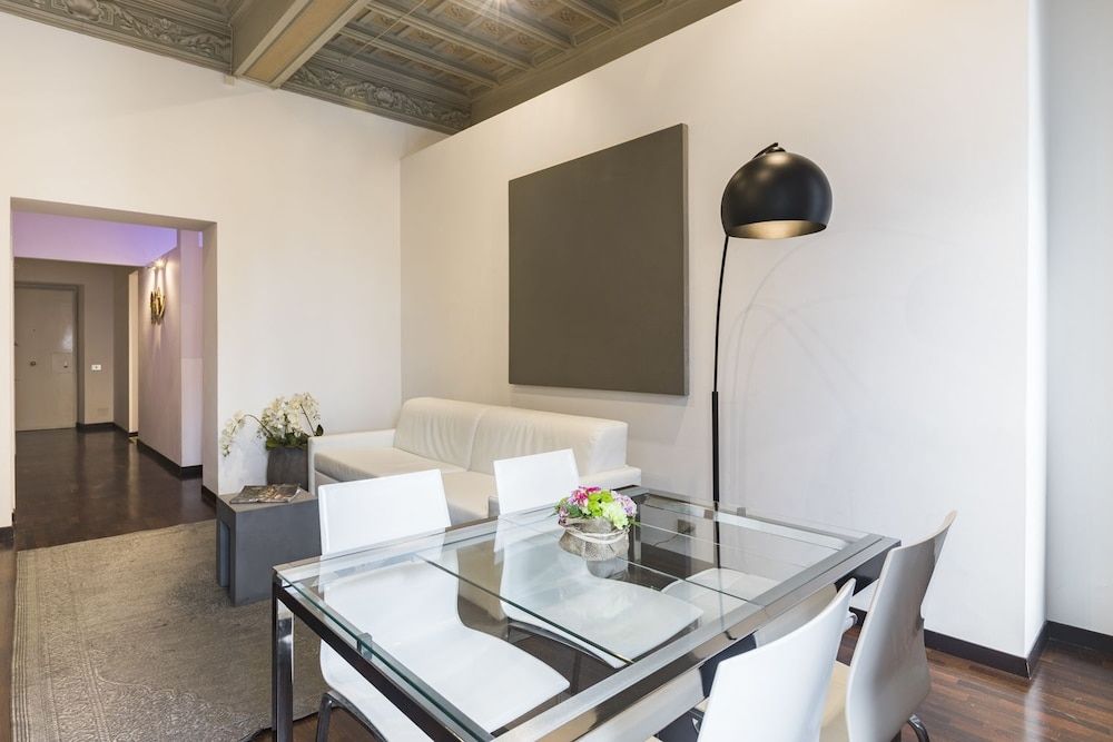 San Carlo Suite Apartment 8