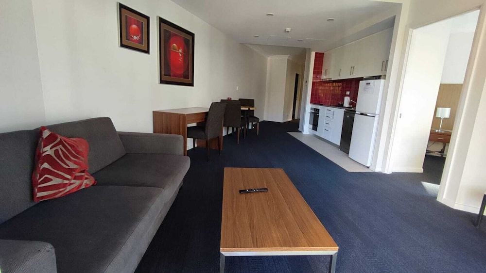 Melbourne South Yarra Central Apartment Hotel 1 bedroom apartment 13