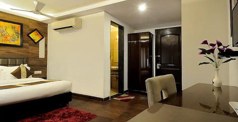 Hotel Cabana Near RamaKrishna Mission Metro Station Deluxe Room 14