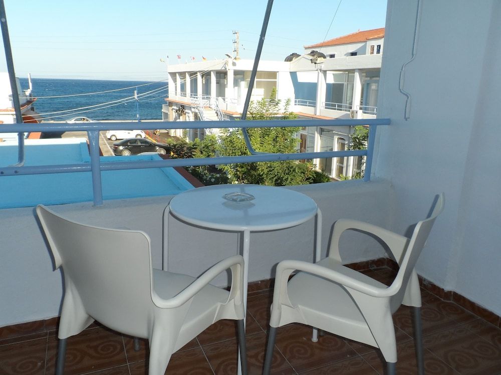 Seafront Studios & Apartments Studio, Sea View (for 2) 6