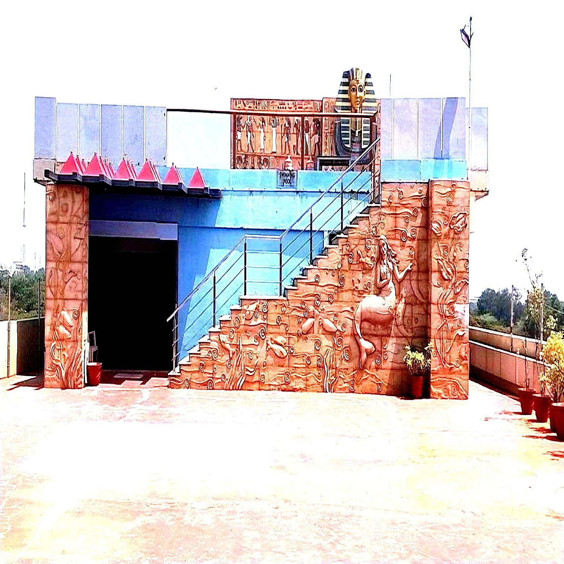 undefined THE QUORUM HOTEL 7