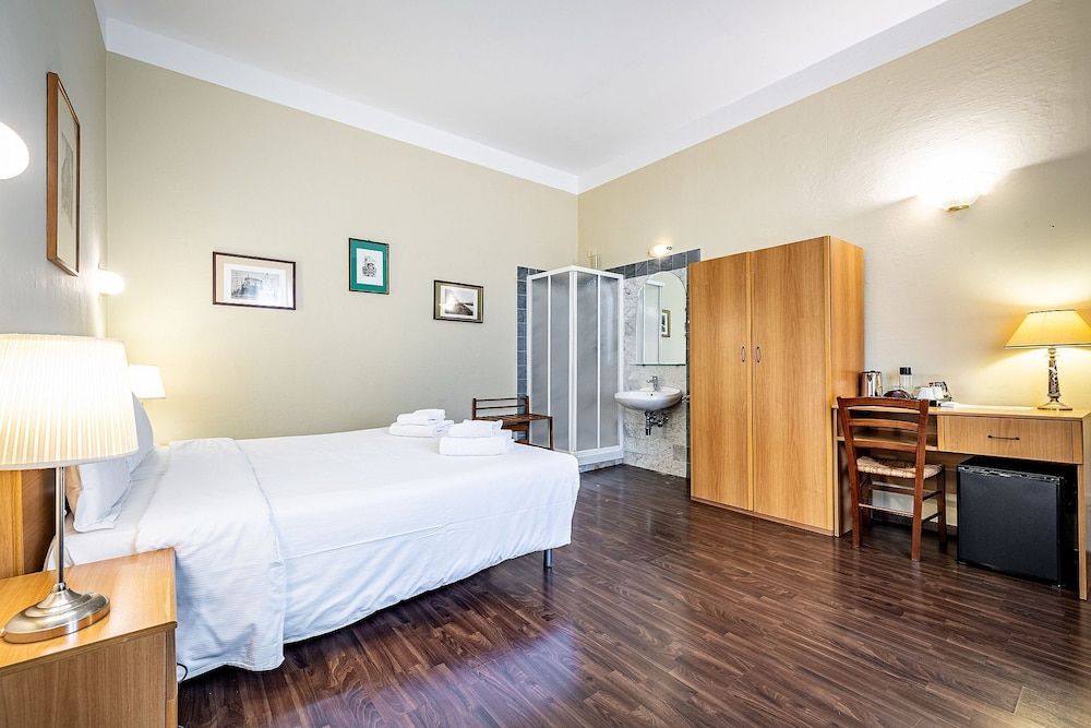 undefined Bellevue House 5