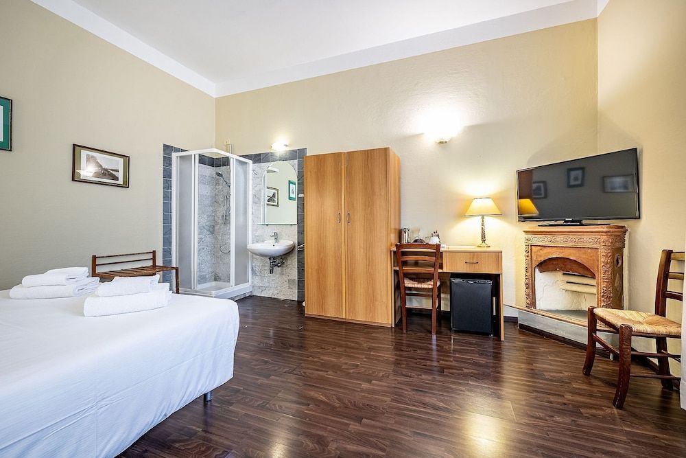 undefined Bellevue House